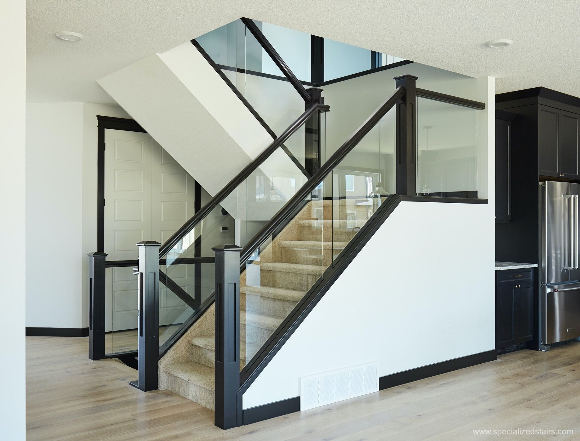 Dadoed Glass Railing2