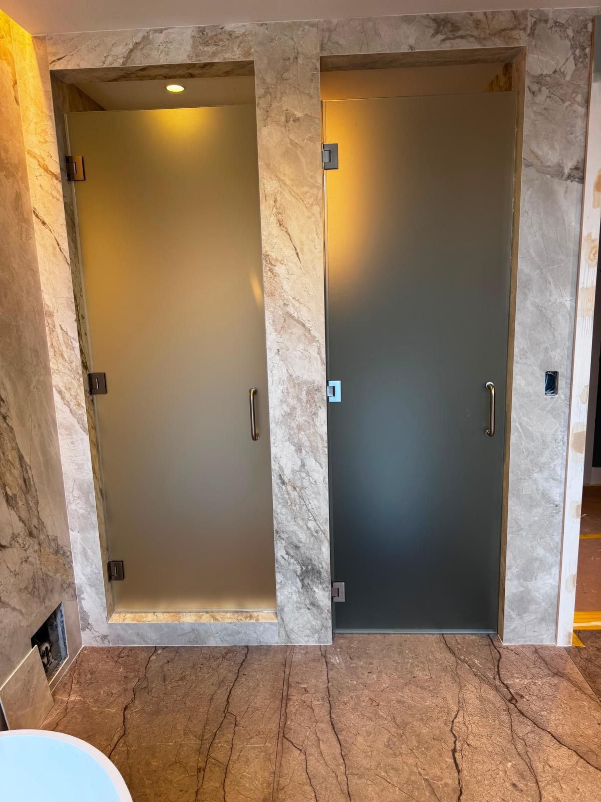 5 Privacy Glass Installation